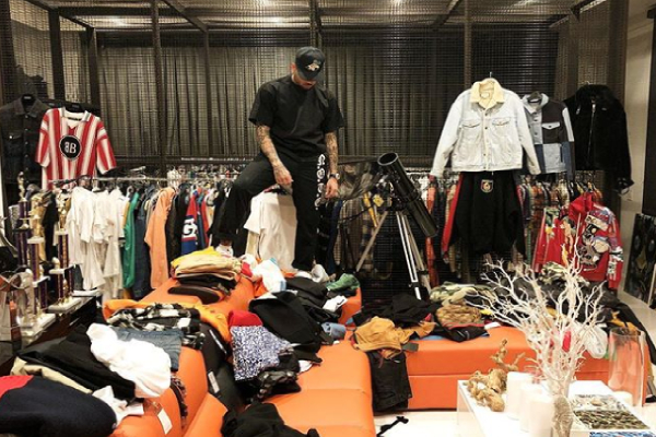 Chris Brown shows off closet, complains he's out of space for his clothes (Photo)
