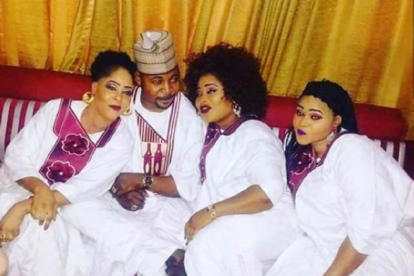 MC Oluomo Celebrates His 3 Wives On Val's Day, Promise Not To Make Them Cry