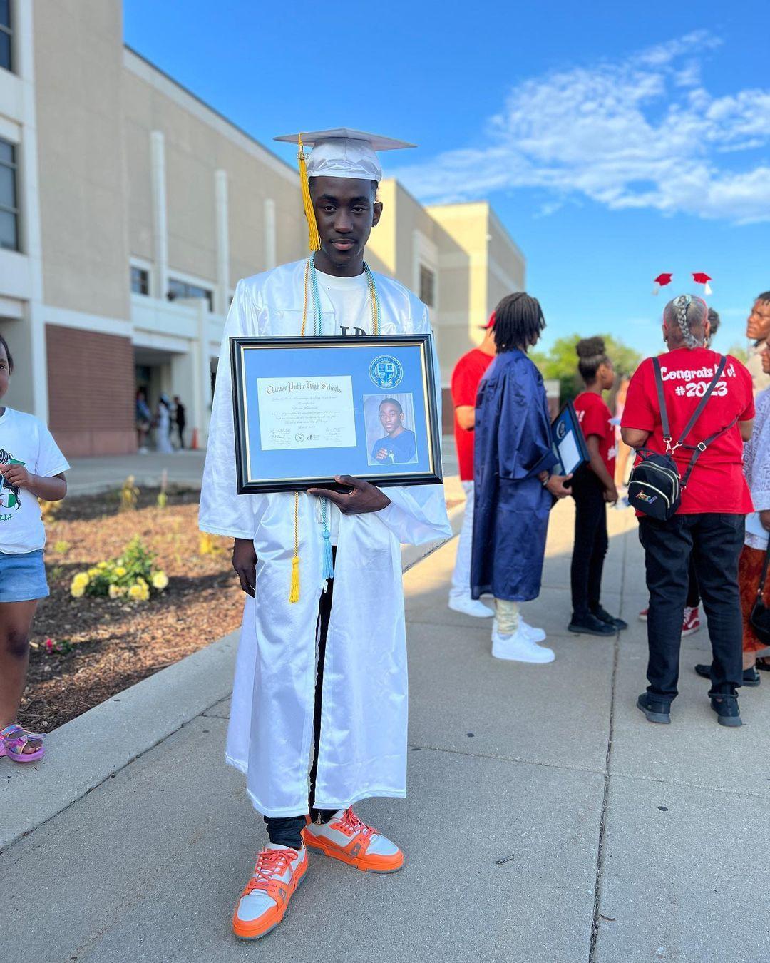 Fuji Singer, Pasuma’s Son Graduates As Best Student From US High School 