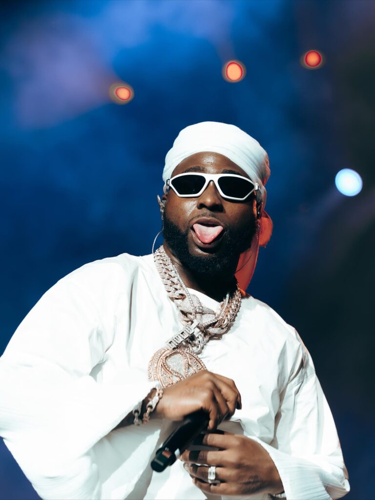 Davido Offers $1m for Hit Battle, Says Nobody Has More Hits